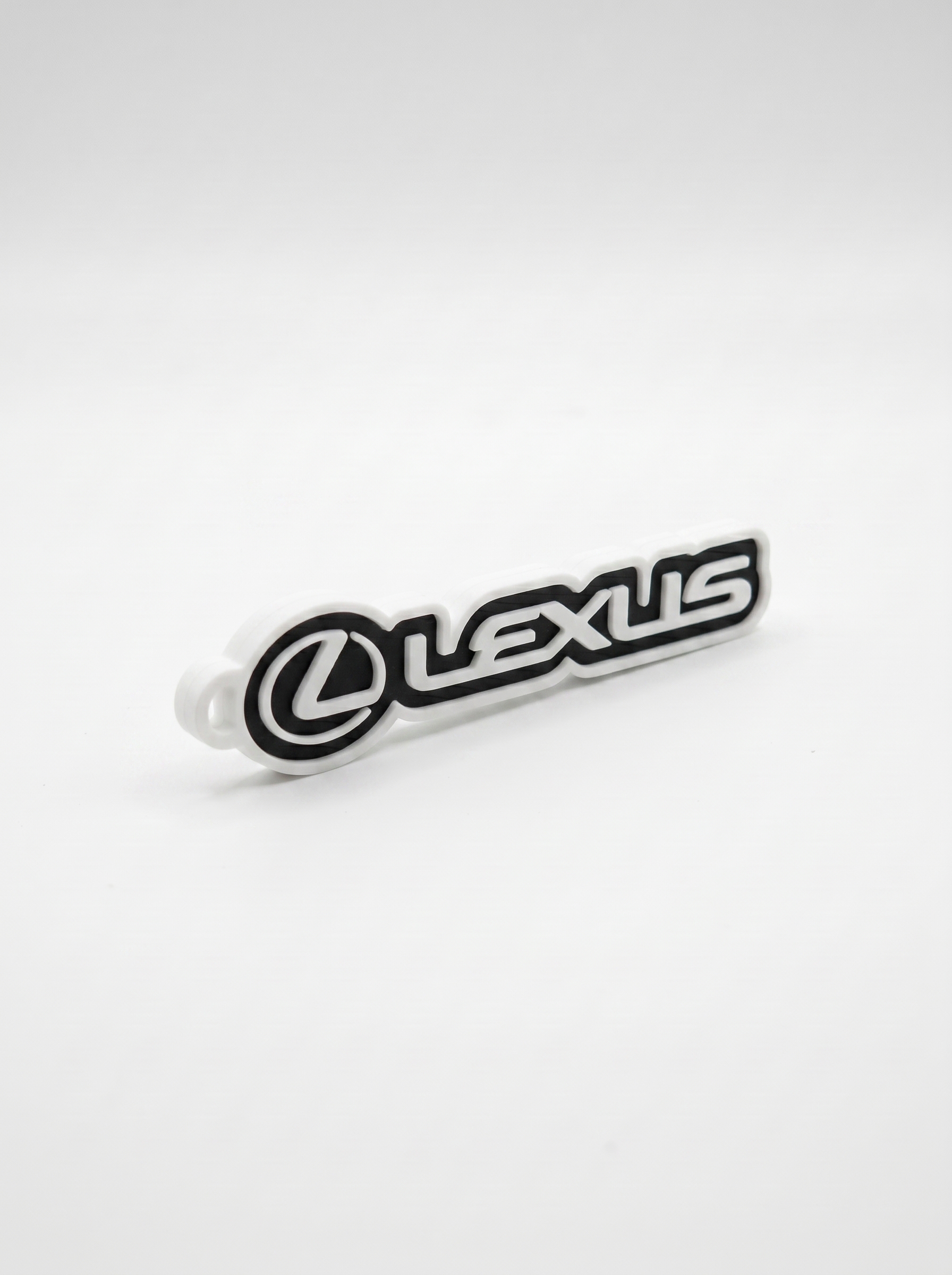 брелок lexus